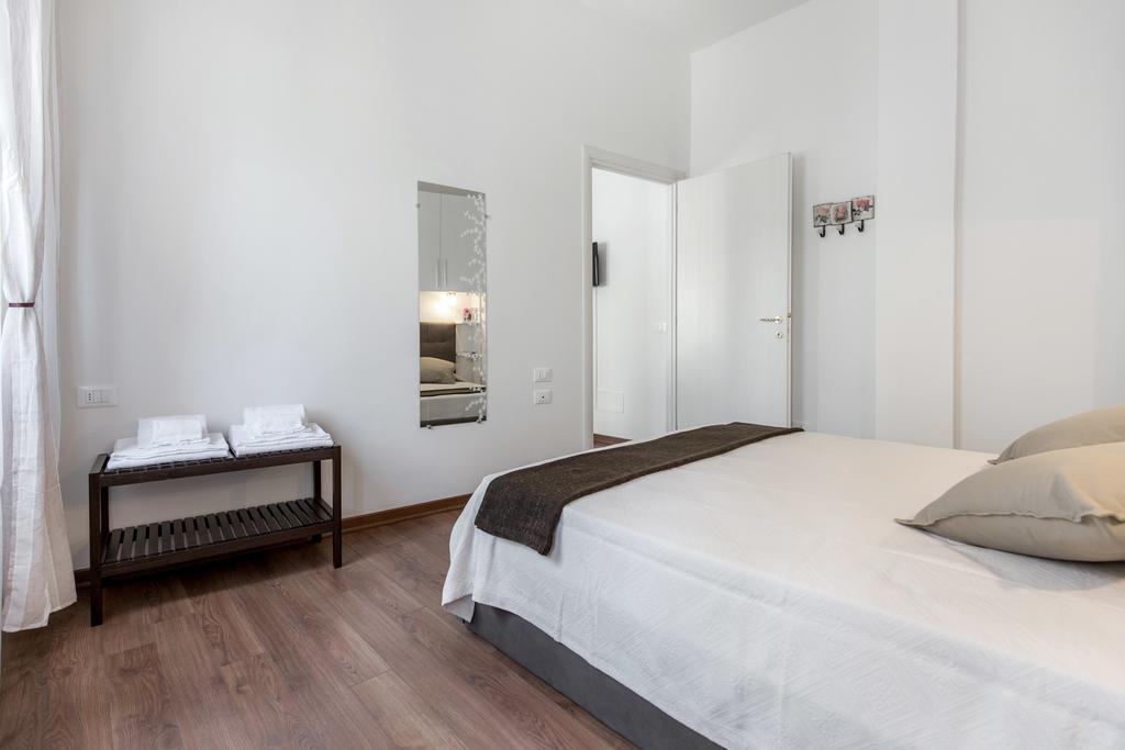 San Jacopino - Flo Apartments ฟลอเรนซ์ ภายนอก รูปภาพ